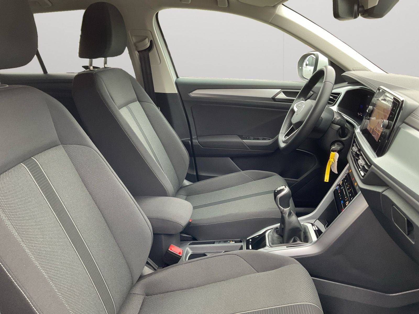 Volkswagen - T-Roc_15