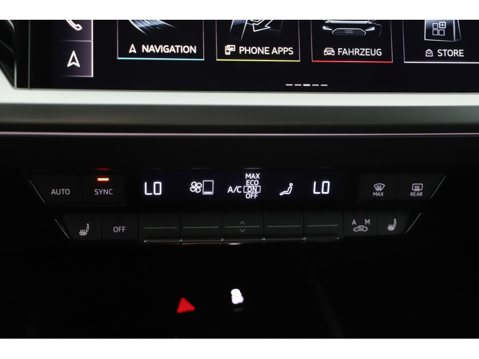 Audi - Q4 e-tron_12