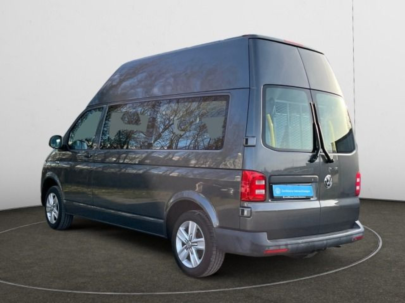 diagonalansicht-hinten-aussen