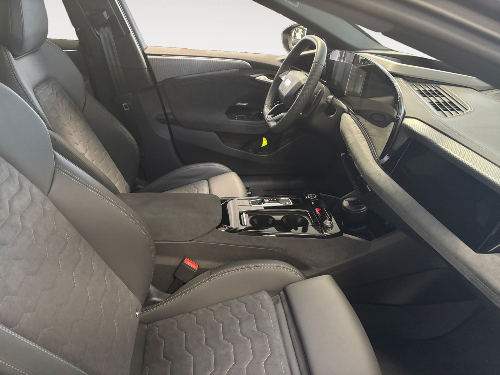 Audi - A6 Avant_16