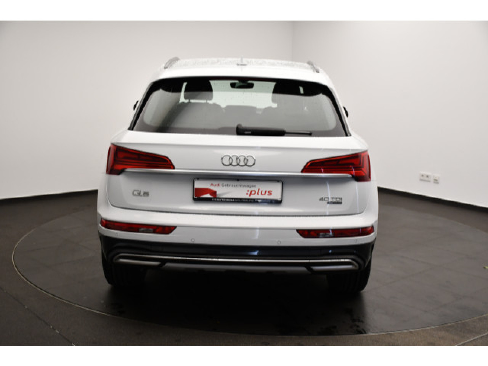 Audi - Q5_19