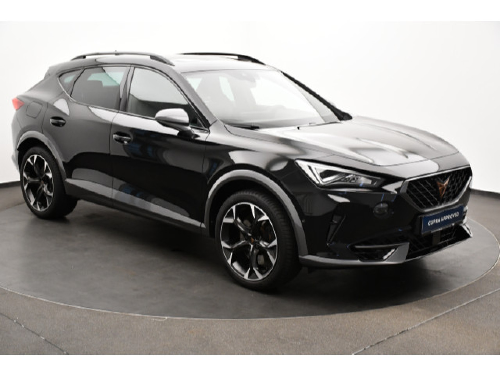 diagonal-frontansicht-aussen