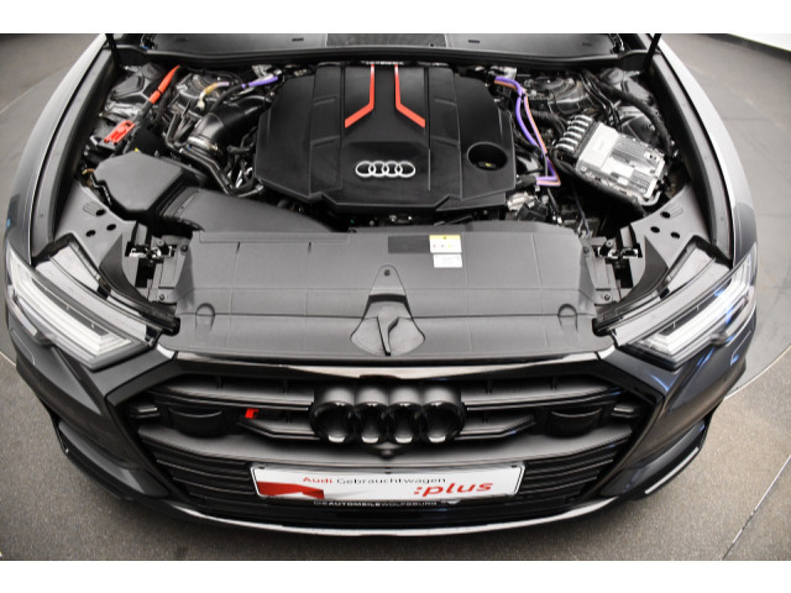 Audi - S6 Avant_13