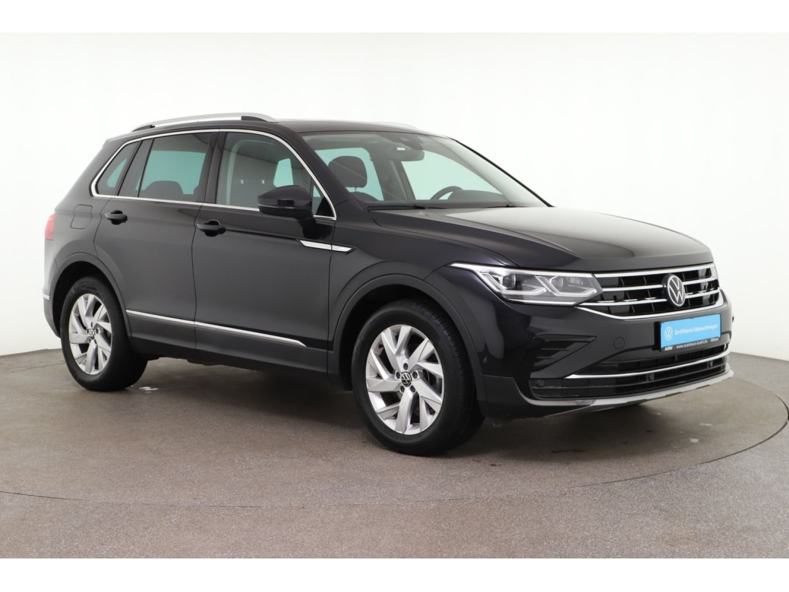 diagonal-frontansicht-aussen