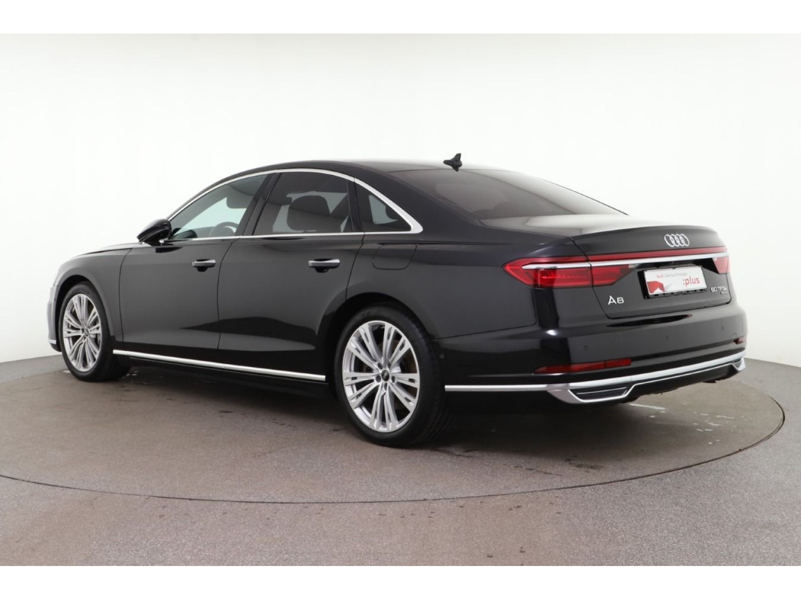 Audi - A8_5