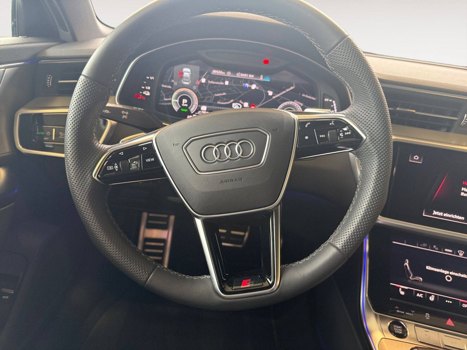 Audi - A6_15
