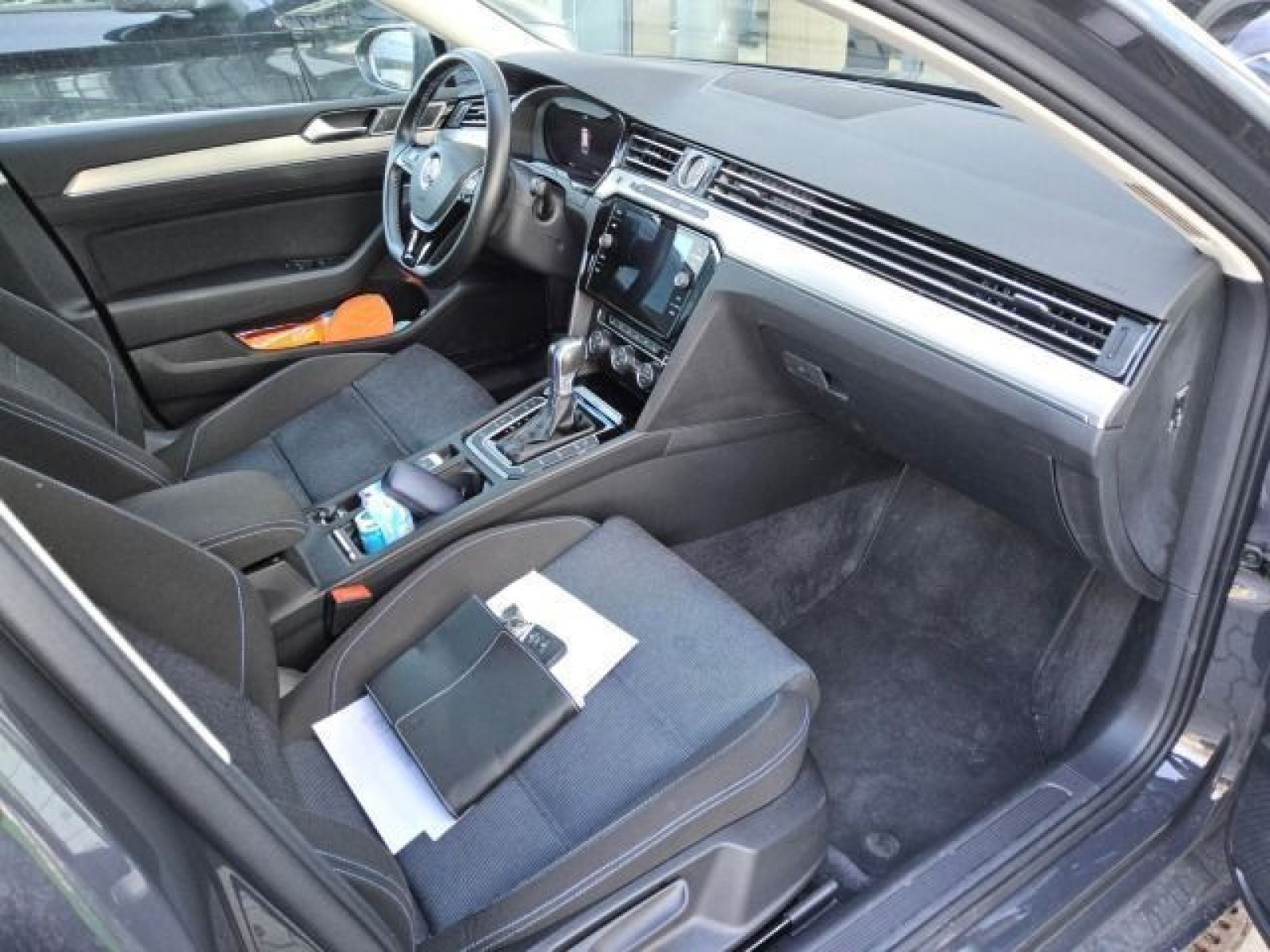Volkswagen - Passat Variant_3