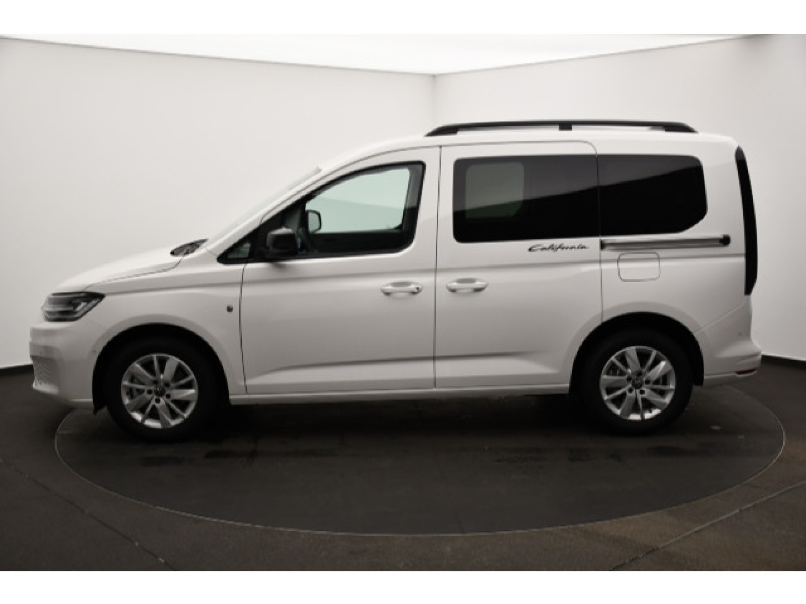 Volkswagen - Caddy California_20