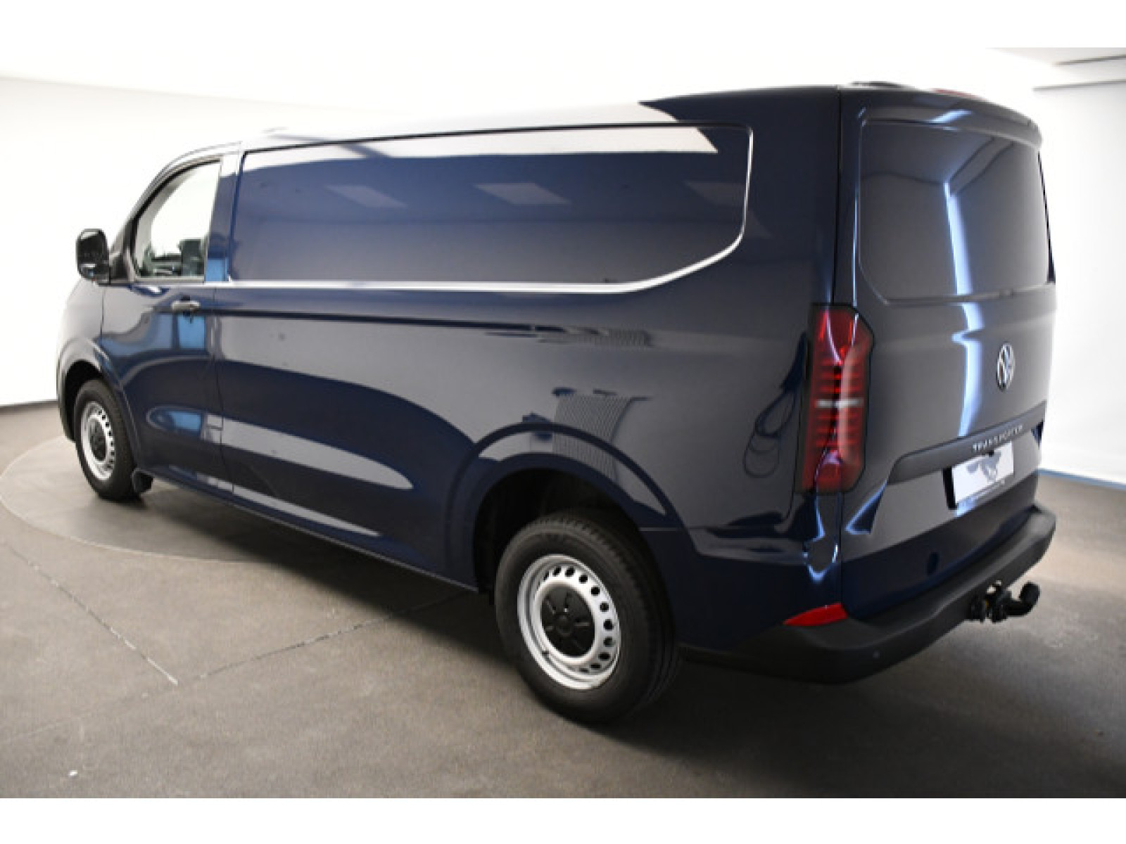 Volkswagen - New Transporter_19