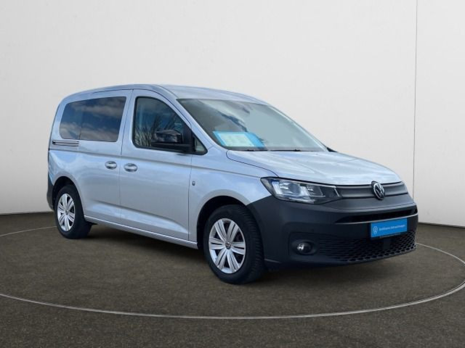 diagonal-frontansicht-aussen