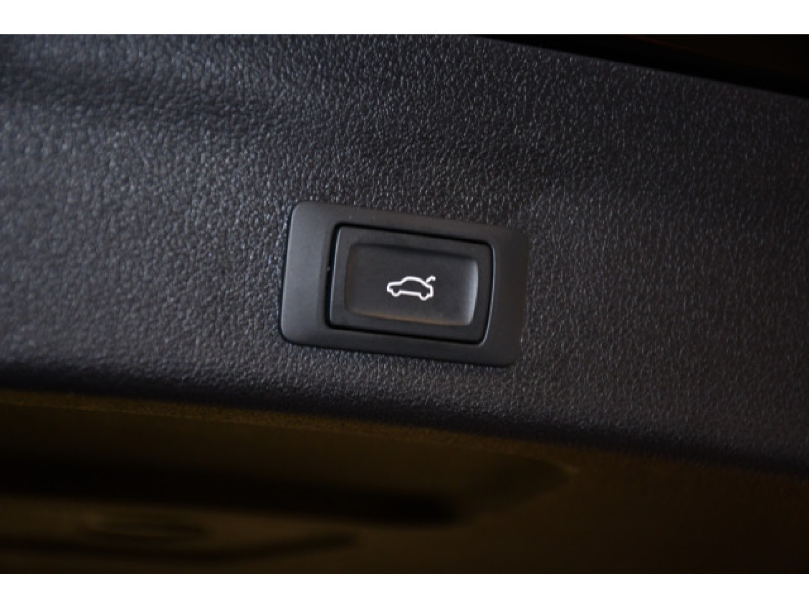 Audi - A6 Avant_10