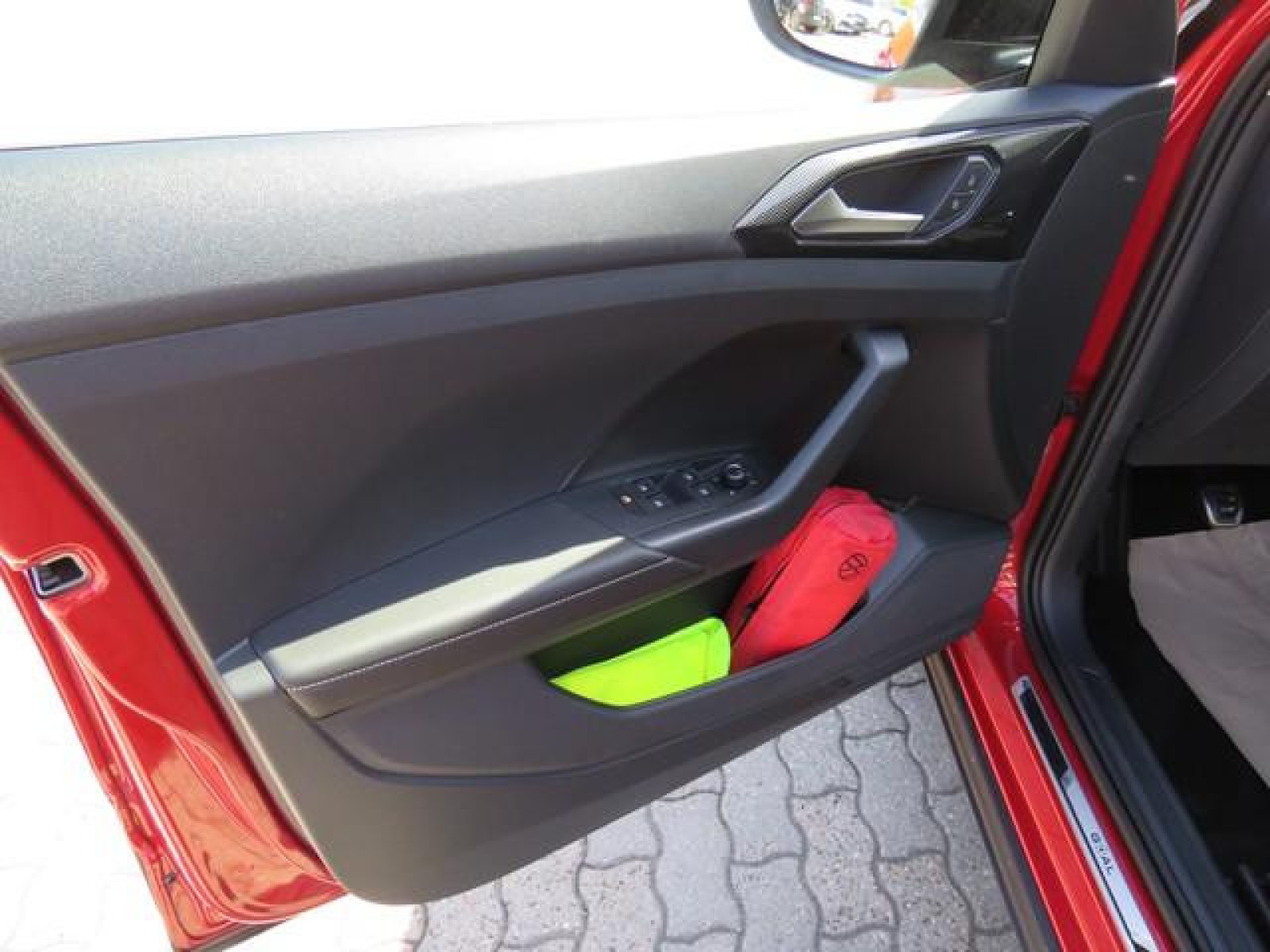 Volkswagen - T-Cross_21