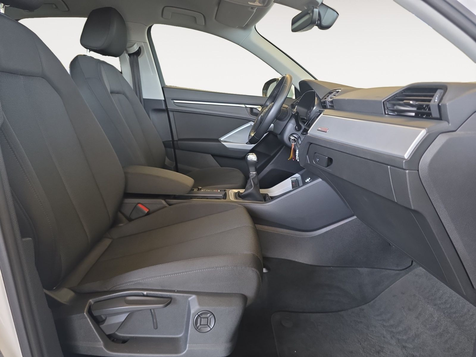 Audi - Q3 Sportback_16
