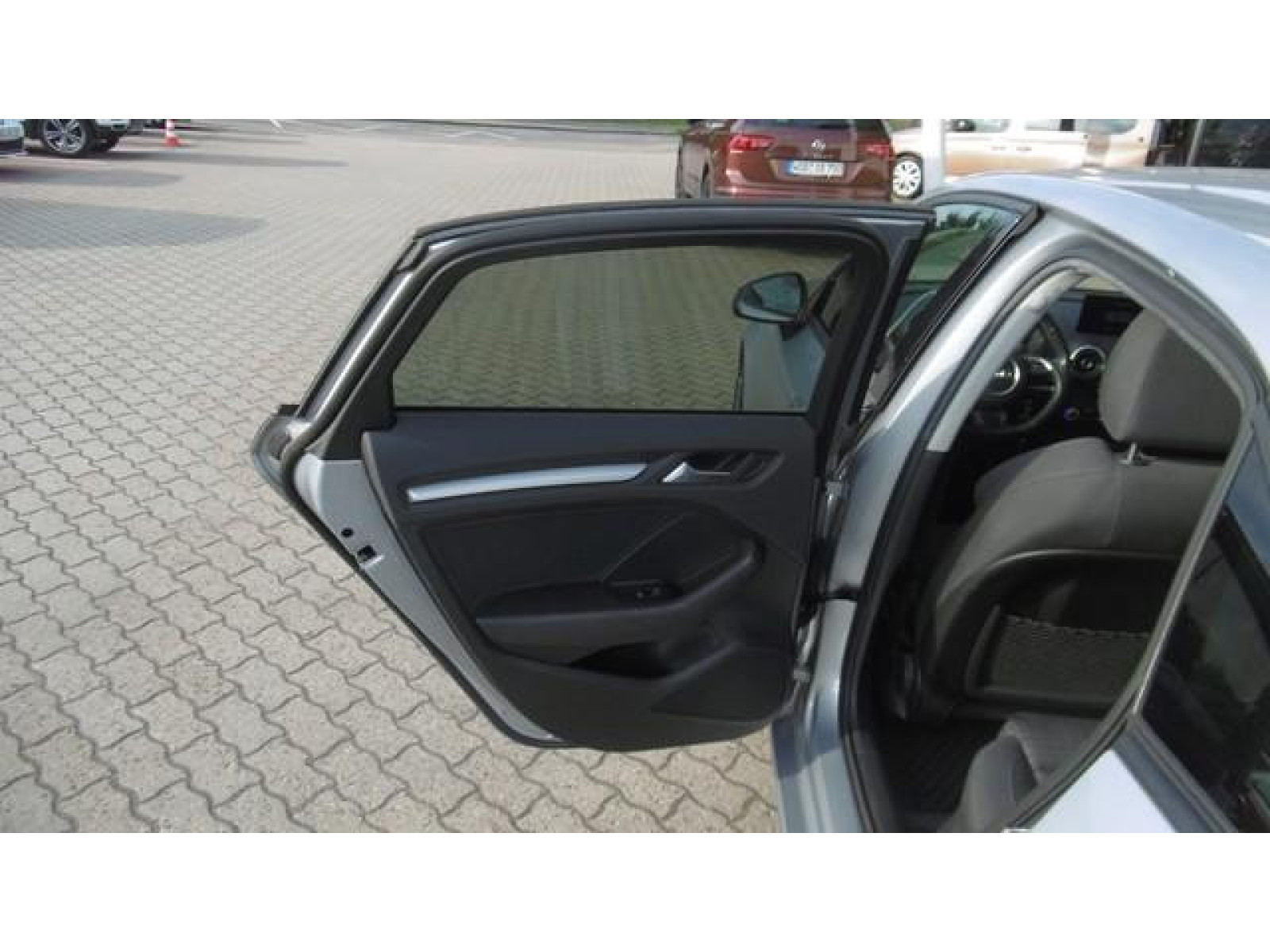 Audi - A3 Limousine_14