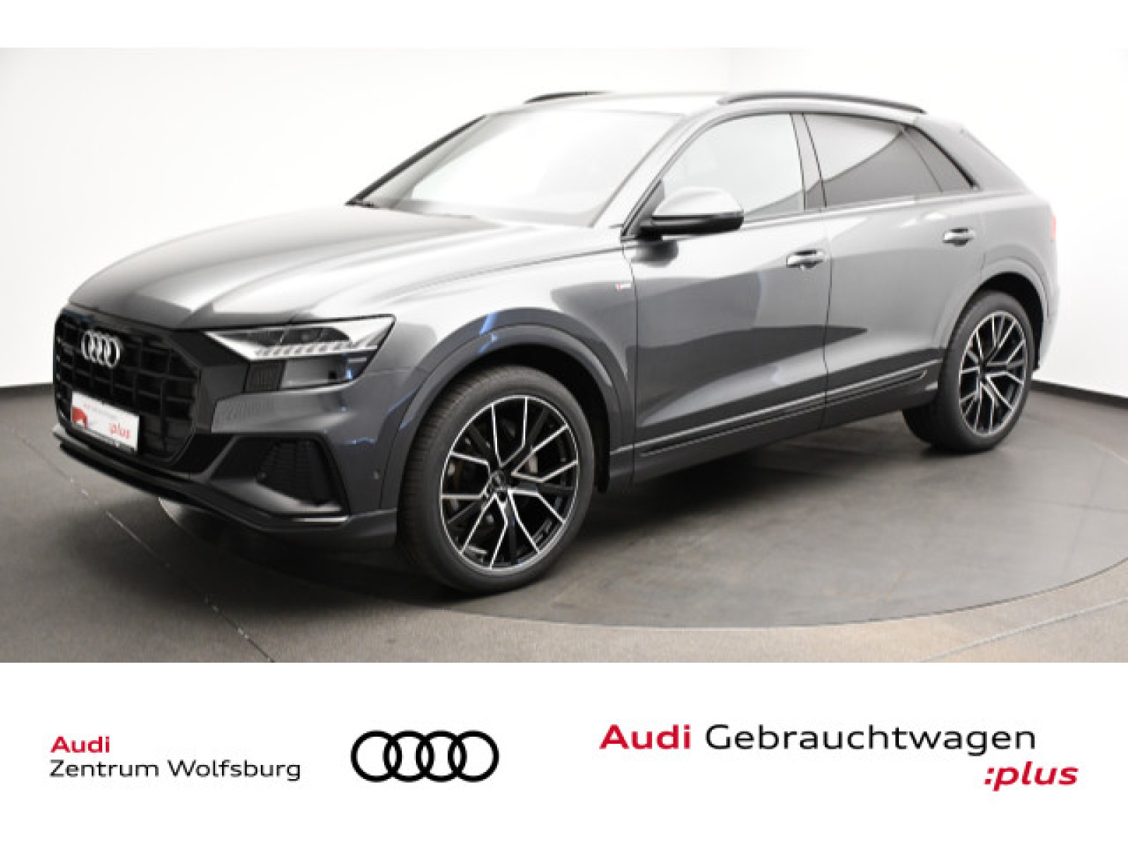 Audi - Q8_1