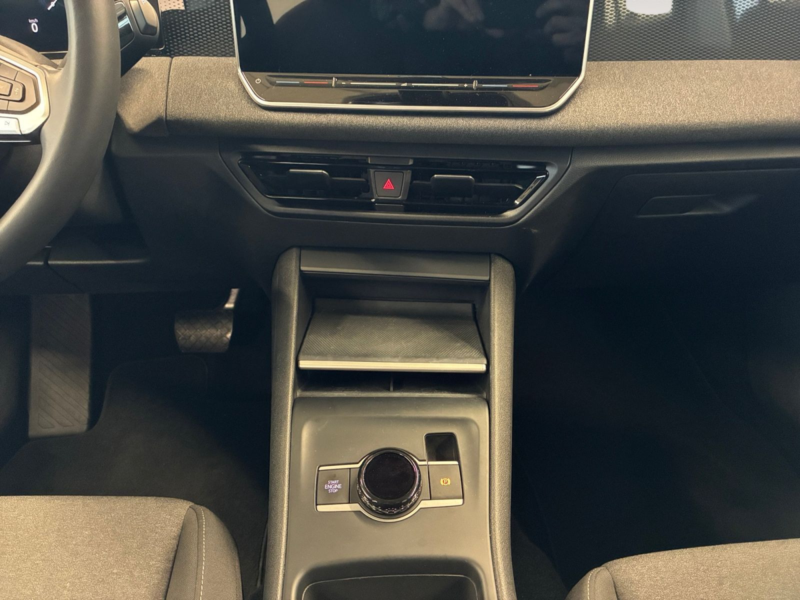 Volkswagen - Tiguan_12