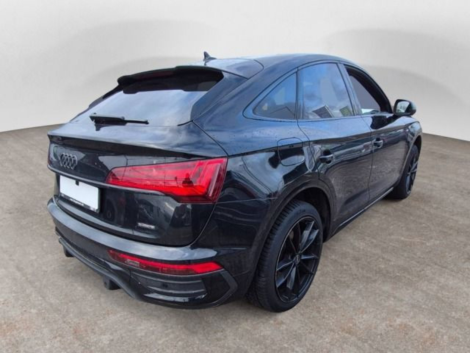 diagonalansicht-hinten-aussen