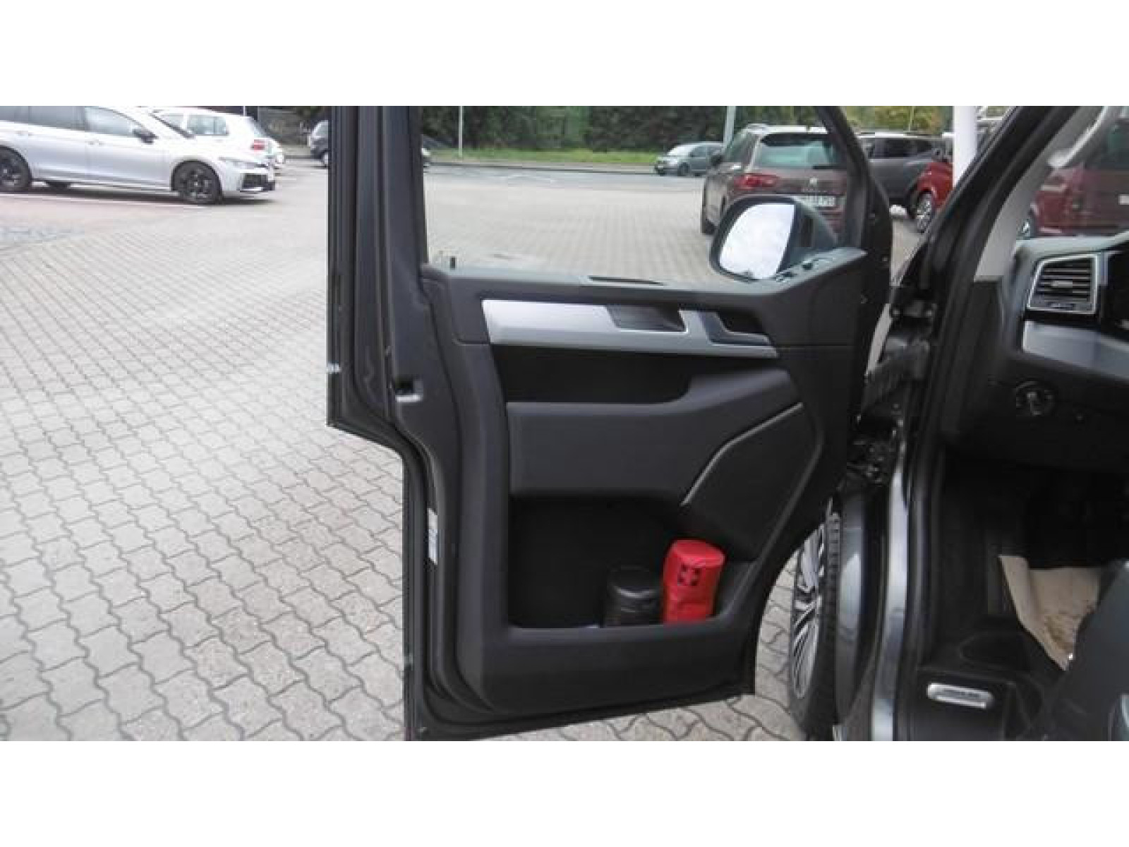 Fahrzeugbild_12