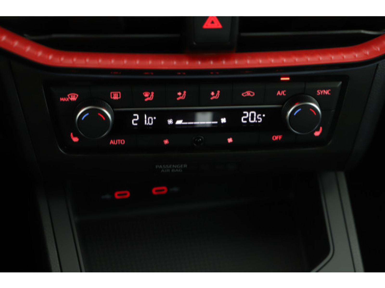 Seat - Ibiza_11
