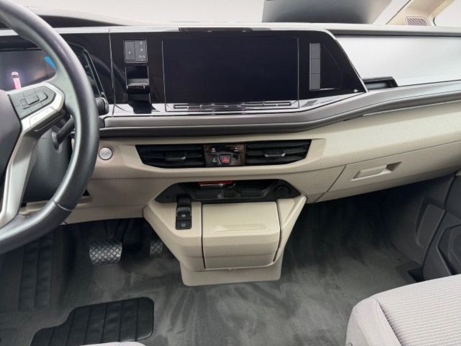 Volkswagen - T7 Multivan_12