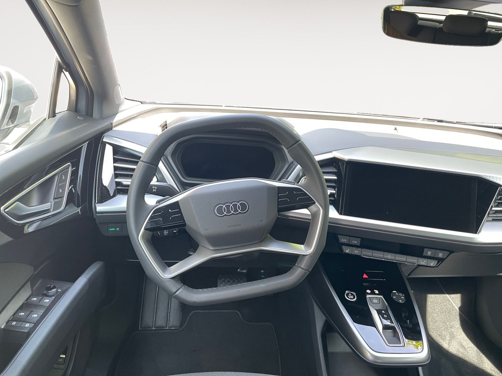 Audi - Q4 e-tron_14