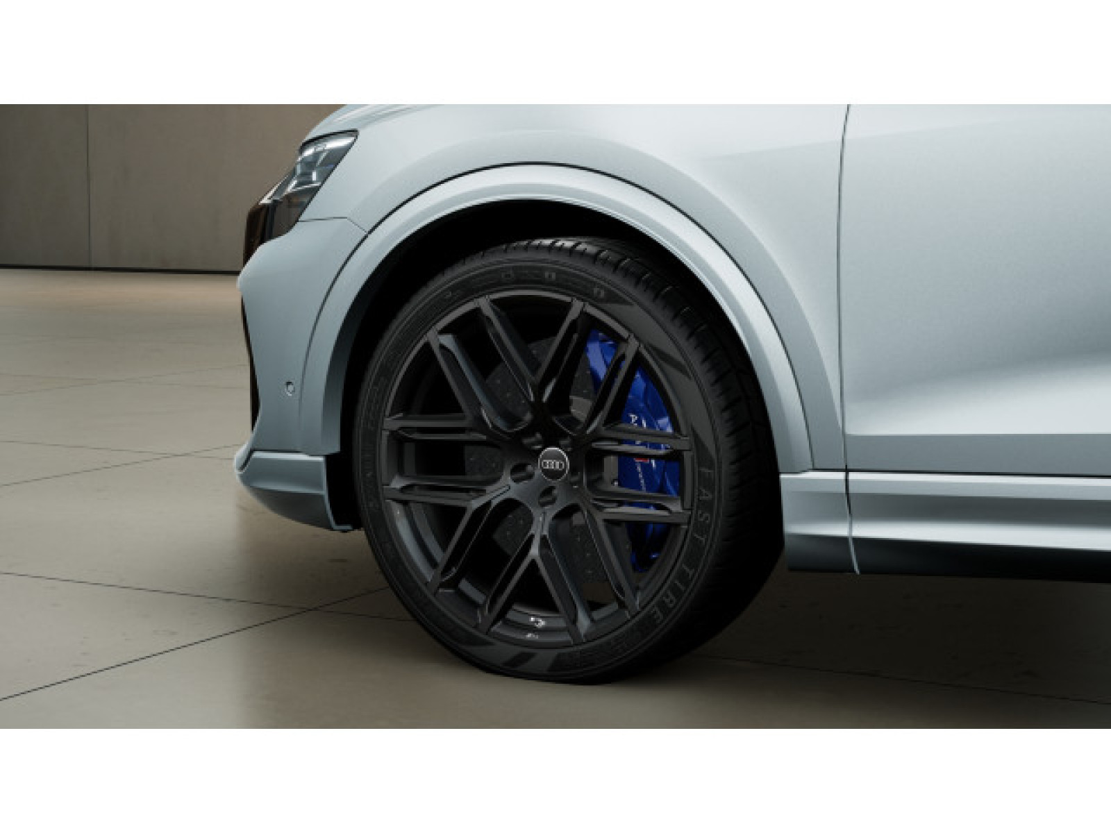 Audi - RS Q8_4
