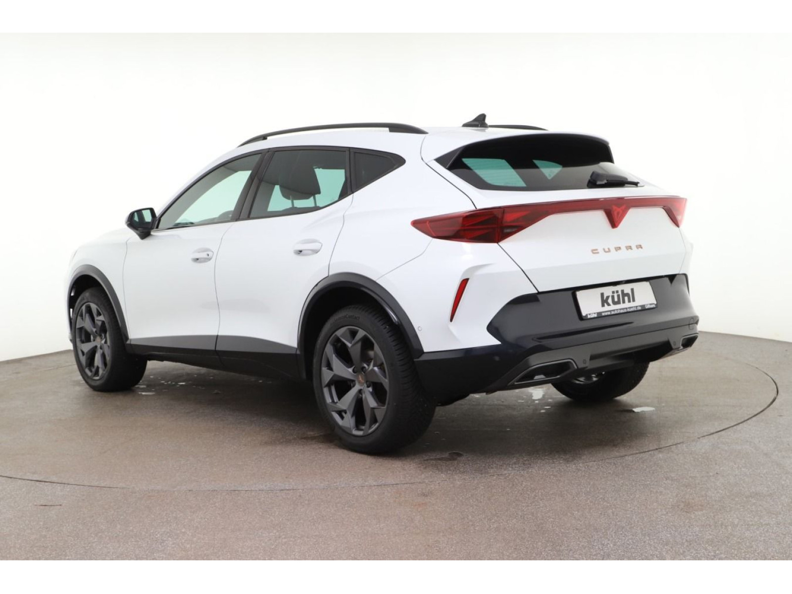 diagonalansicht-hinten-aussen