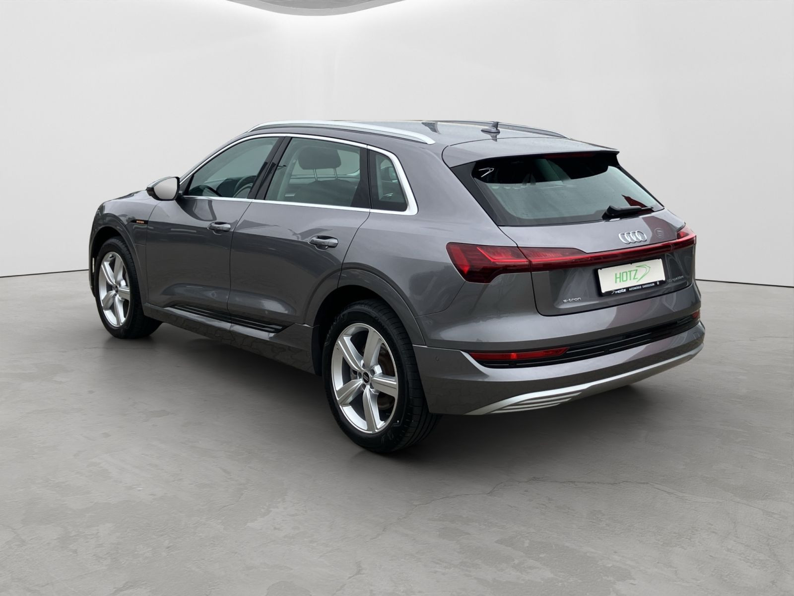 Audi - e-tron_4