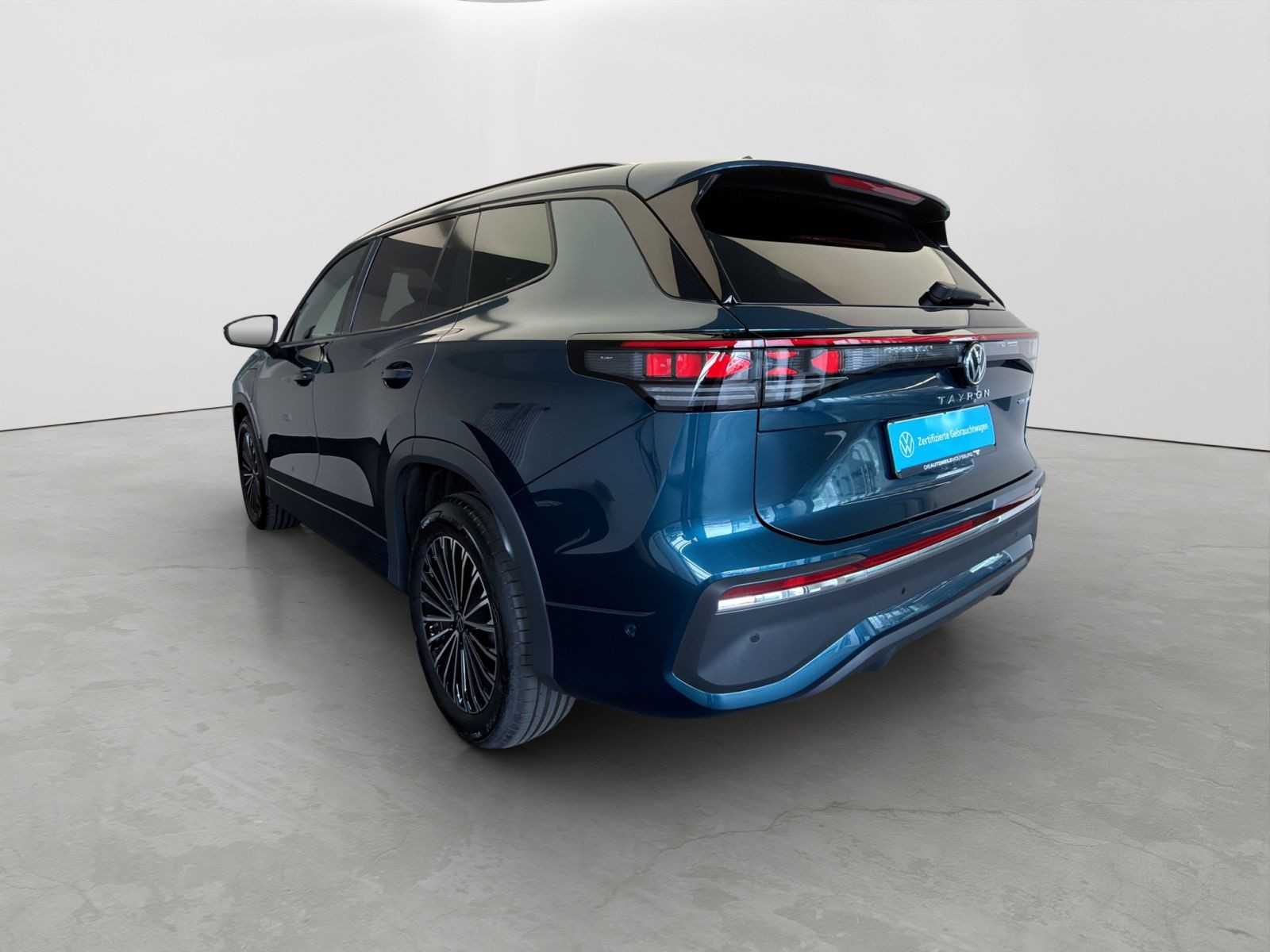 Volkswagen - Tayron_3
