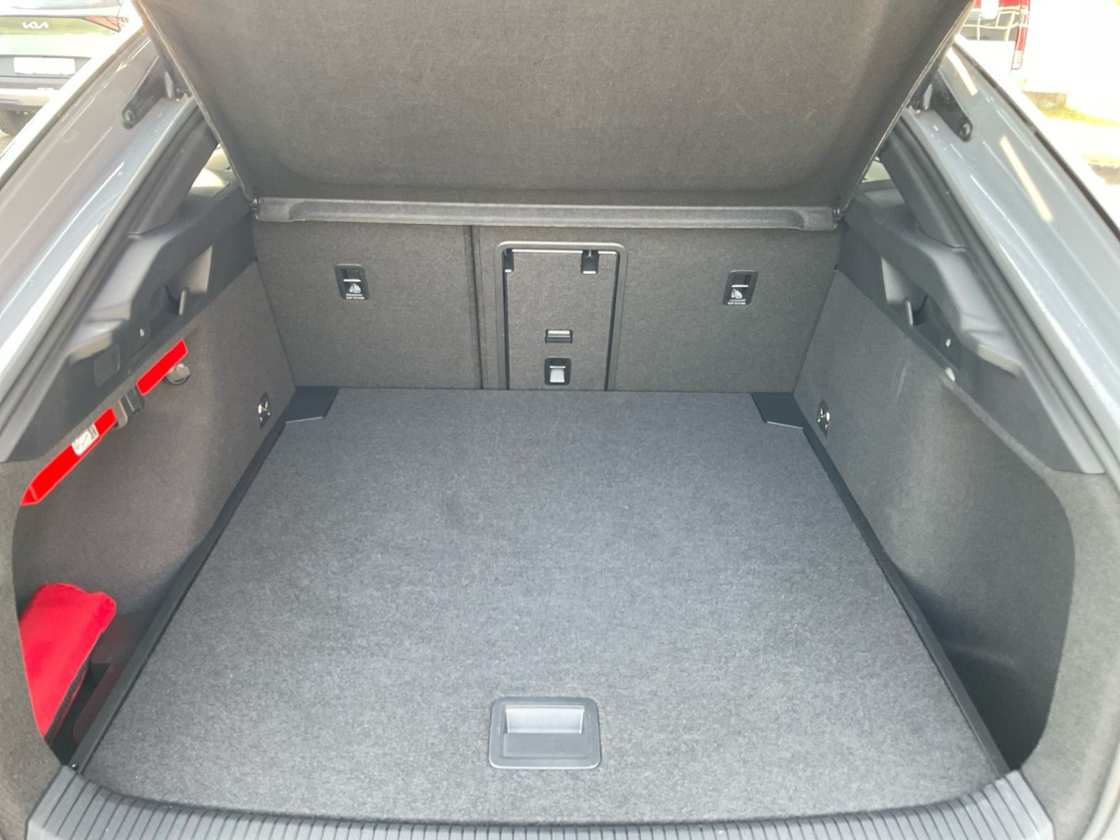 Volkswagen - ID.7_16