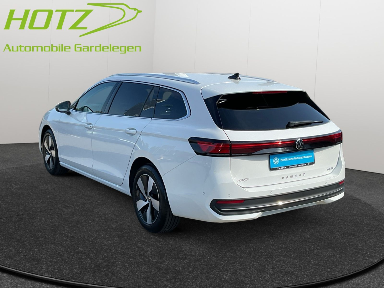 Volkswagen - Passat Variant_3