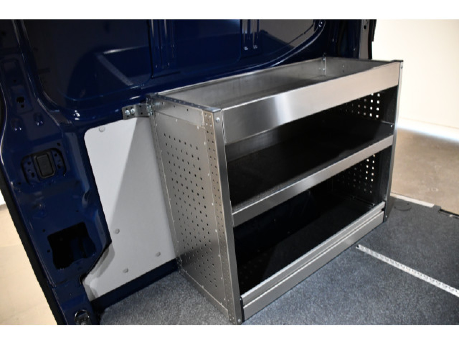 Volkswagen - New Transporter_12