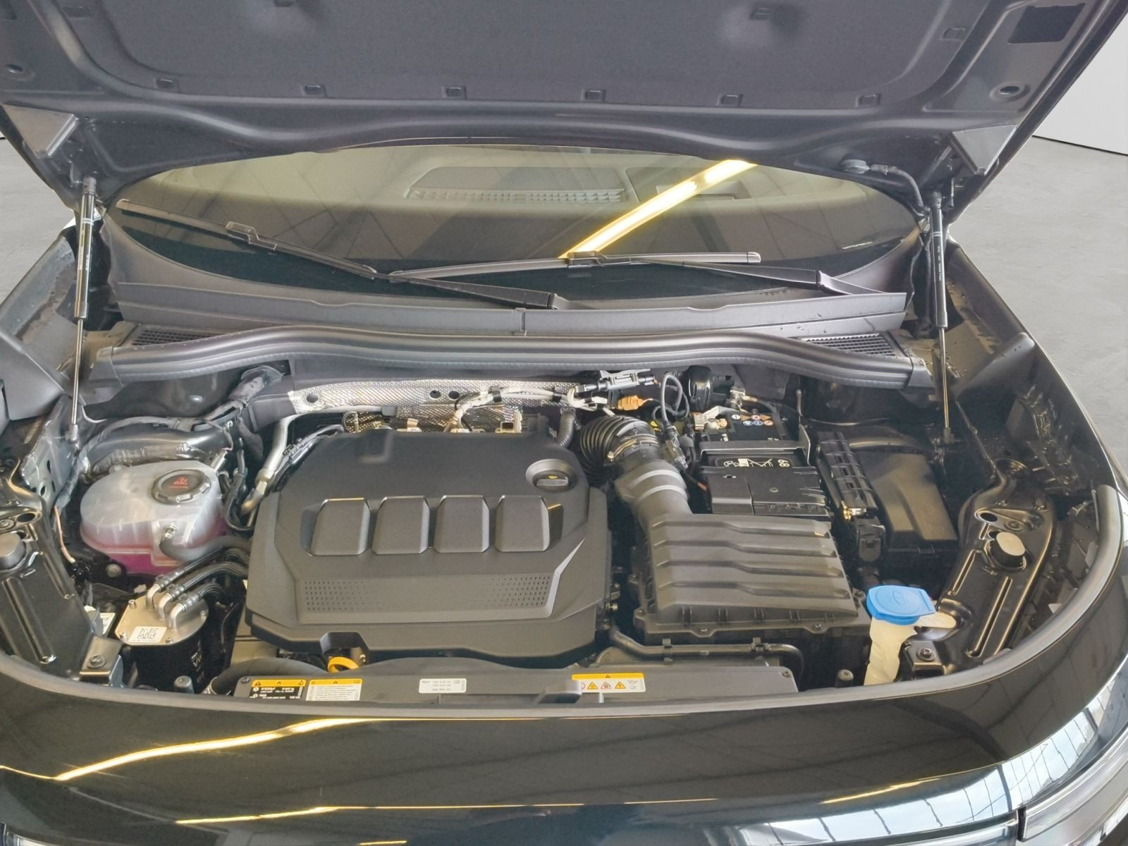 Volkswagen - Tayron_20