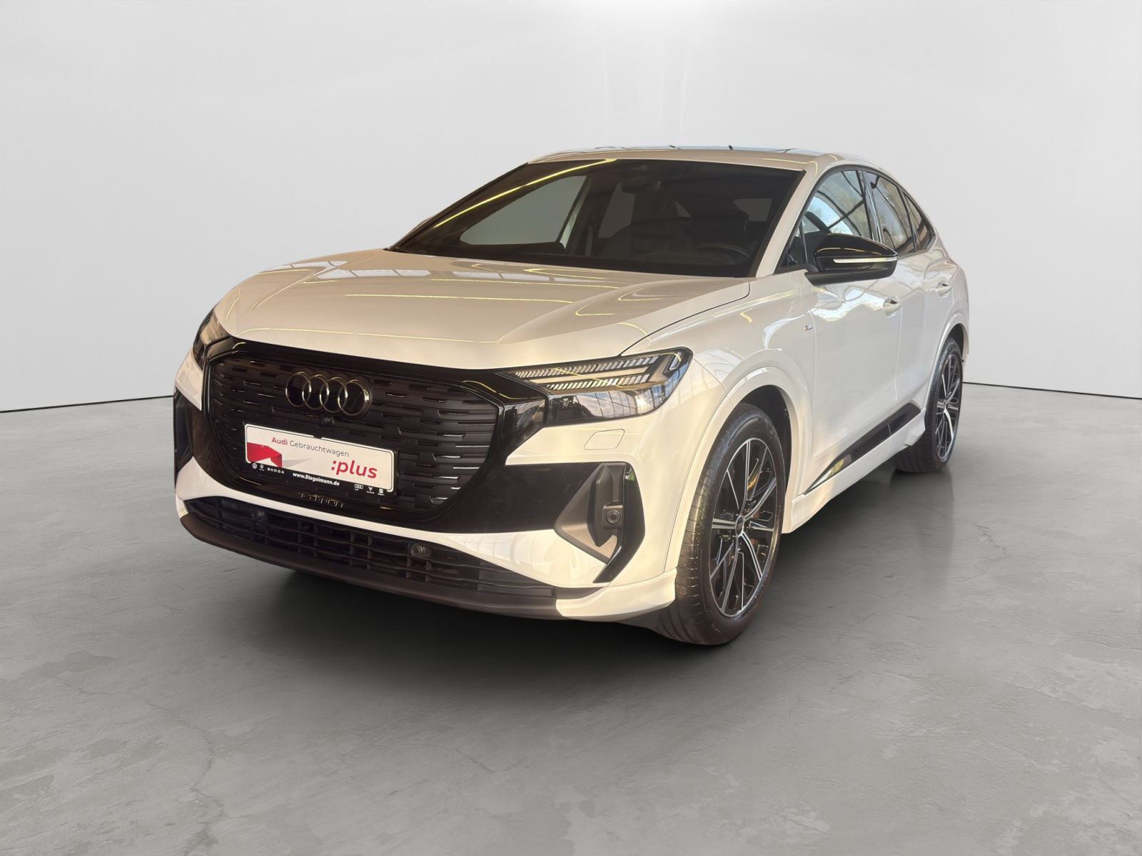 Audi - Q4 e-tron_2