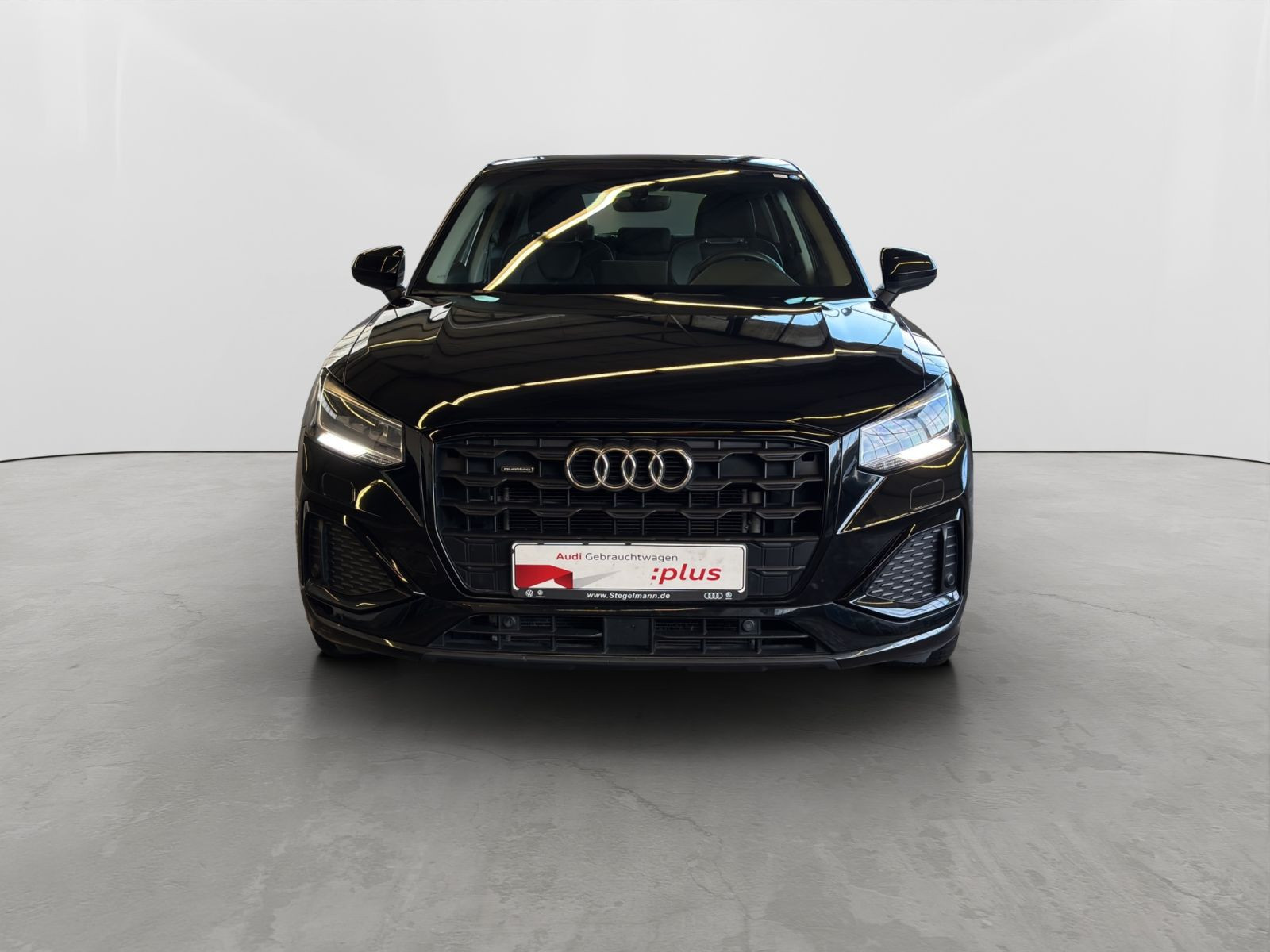 Audi - Q2_9