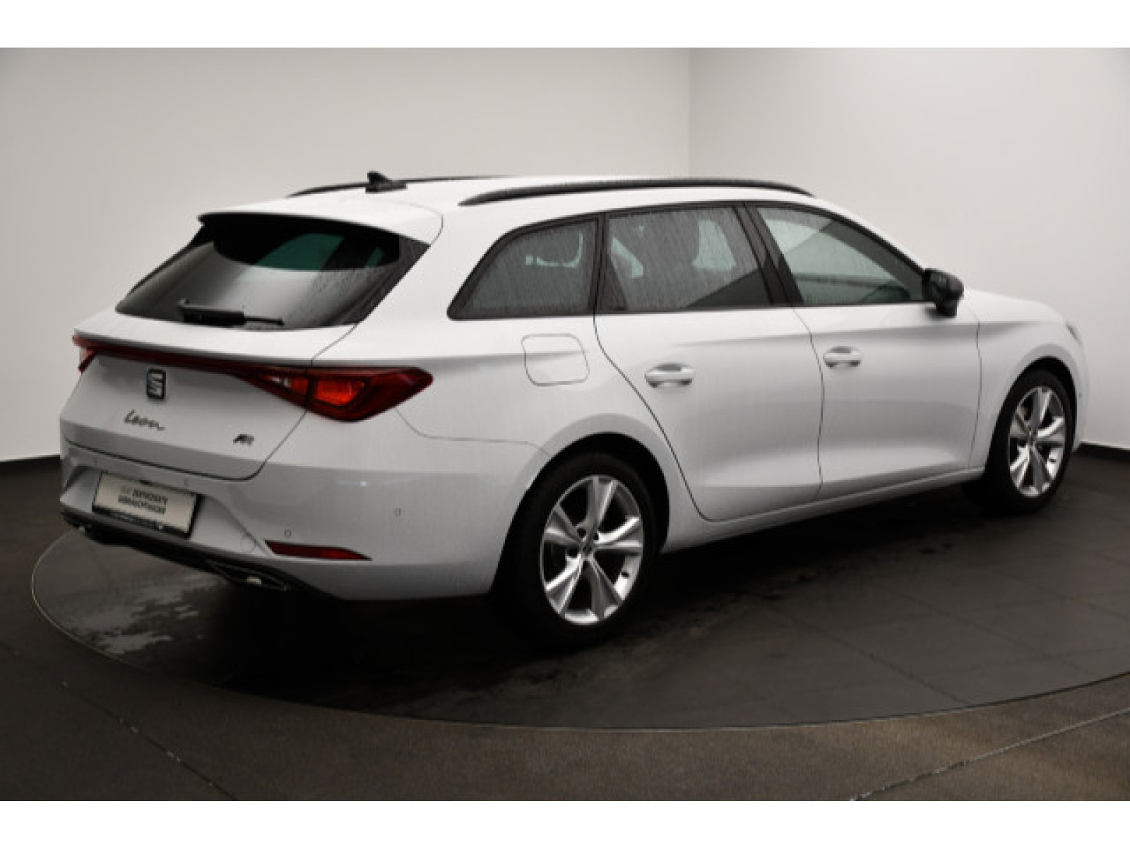 Seat - Leon_3