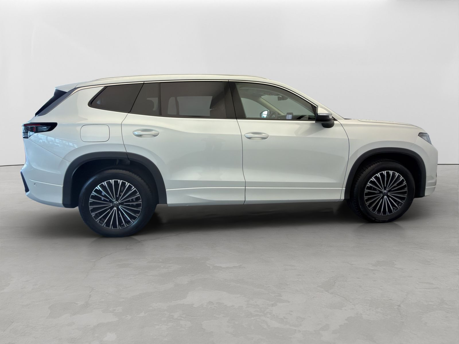 Volkswagen - Tayron_6