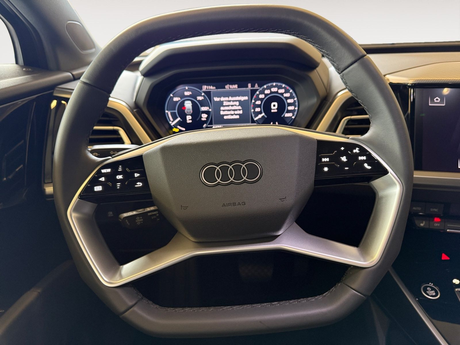 Audi - Q4 e-tron_14