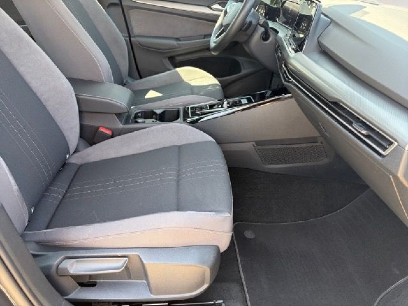 Volkswagen - Golf Variant_15