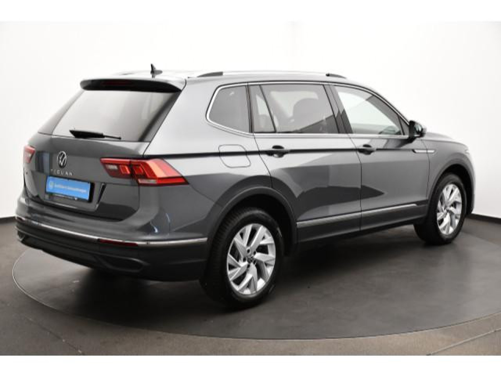 Volkswagen - Tiguan Allspace_4