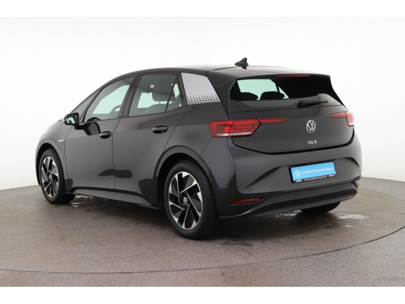 diagonalansicht-hinten-aussen