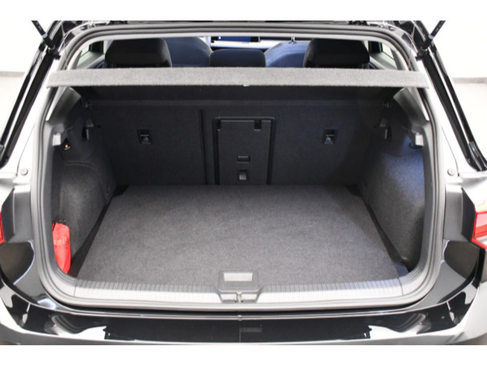 Volkswagen - Golf_10