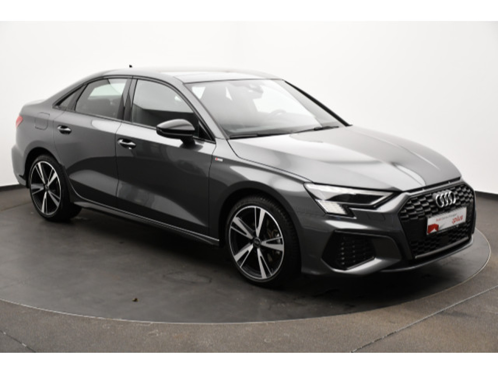 diagonal-frontansicht-aussen