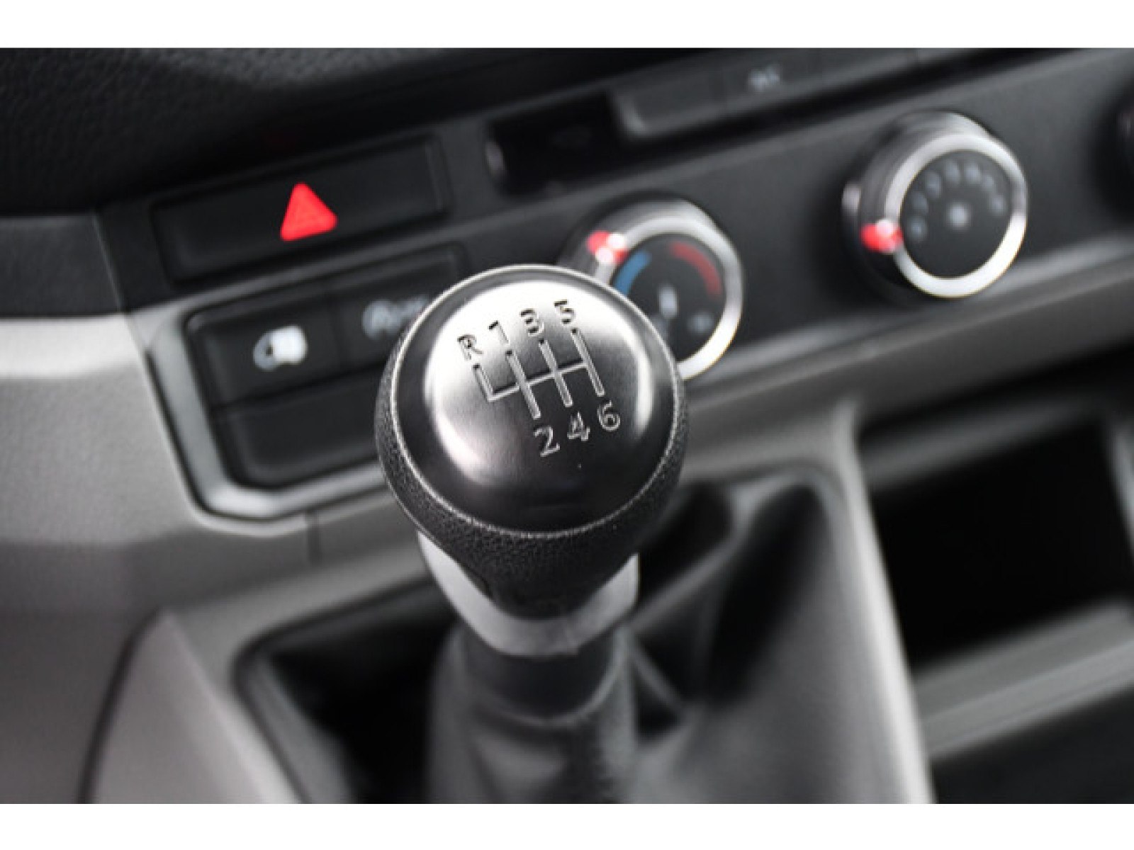 Volkswagen - Crafter_6