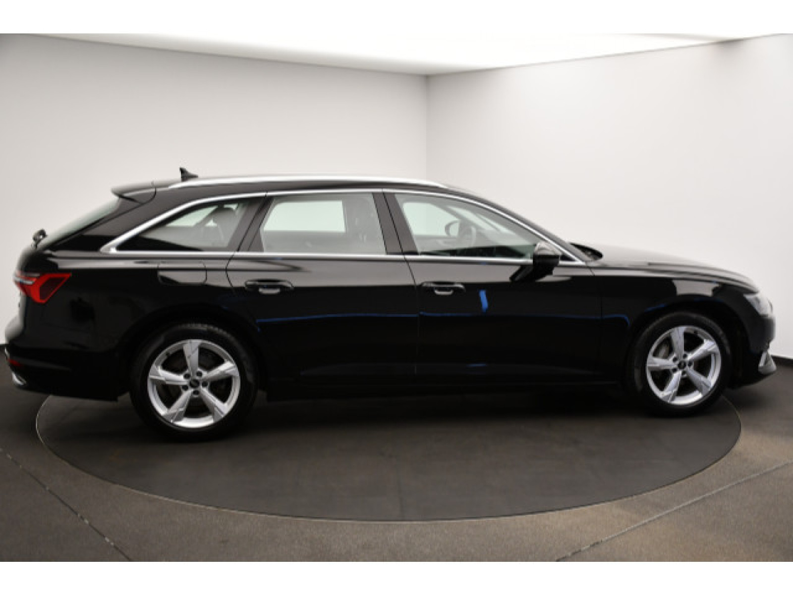 Audi - A6 Avant_17
