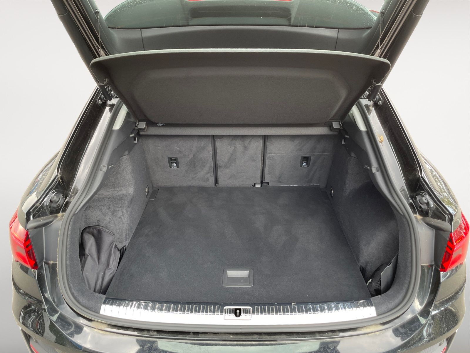 Audi - Q3 Sportback_16