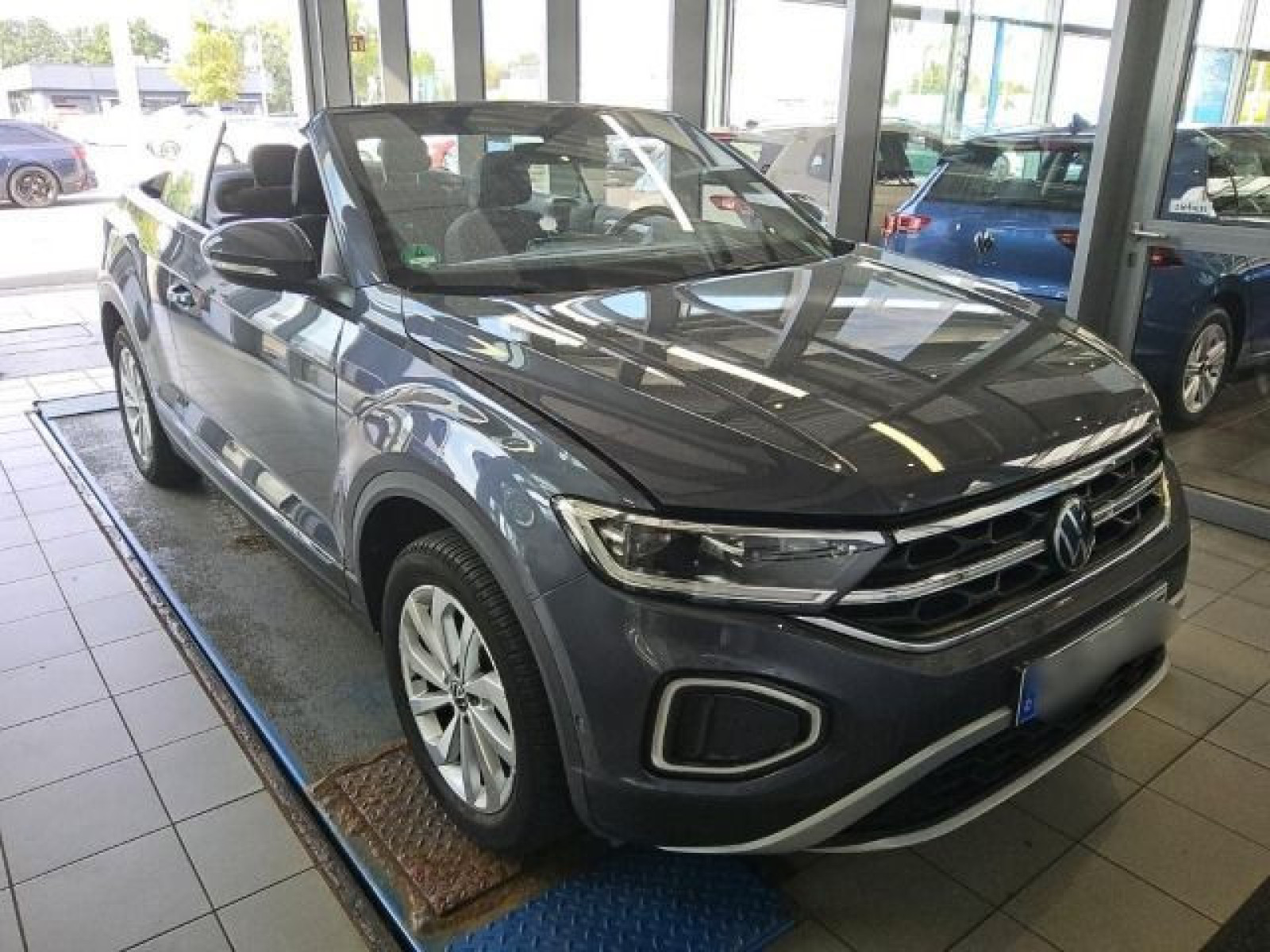 Volkswagen - T-Roc Cabriolet_3