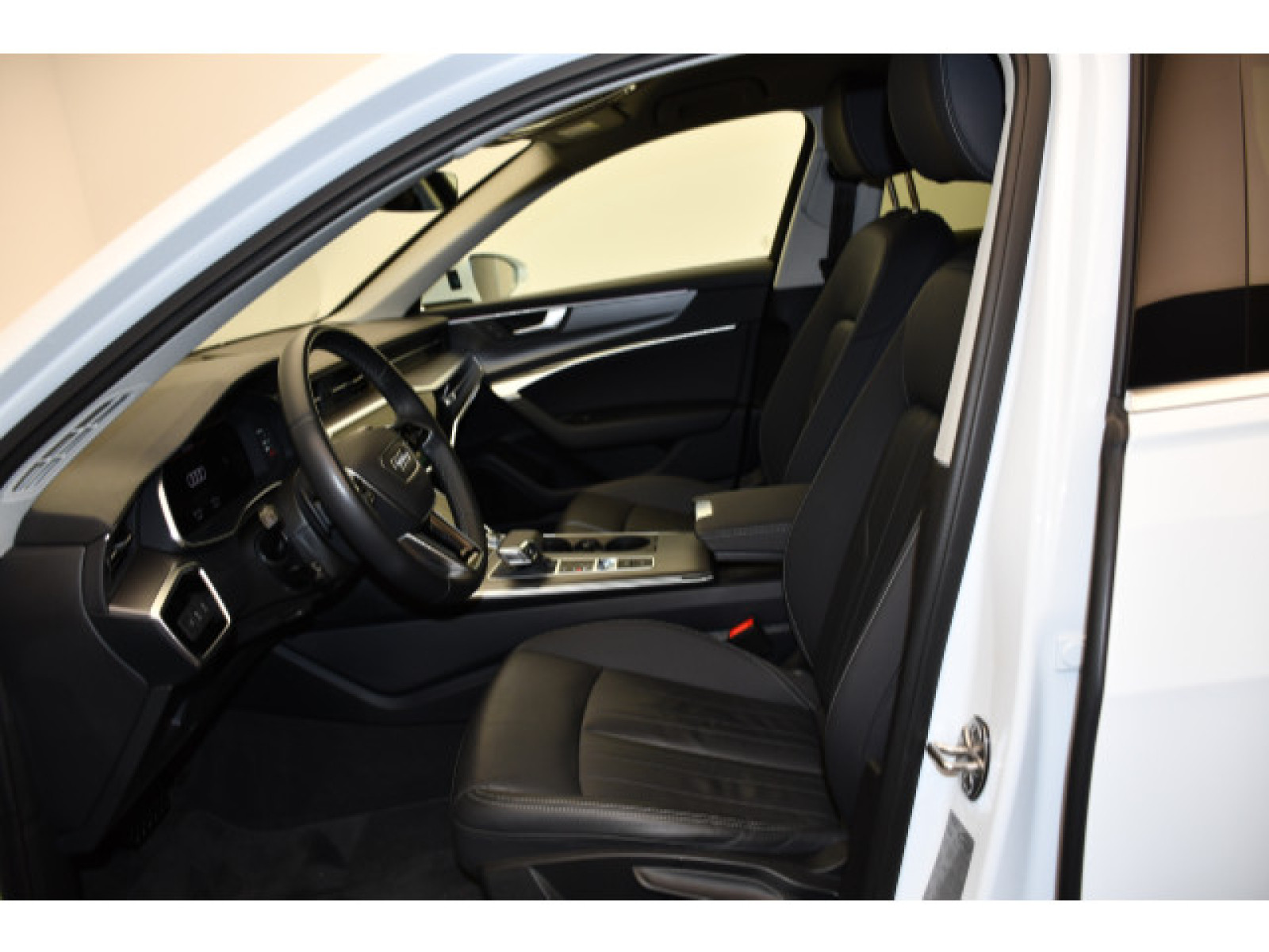 Audi - A6 Avant_3