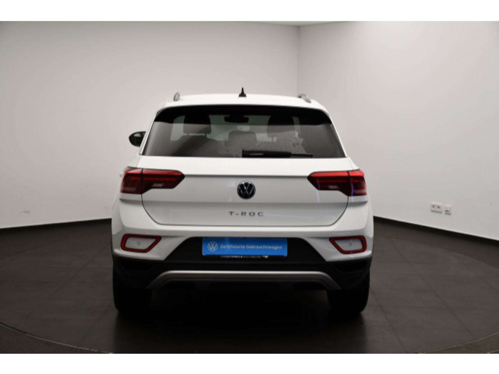Volkswagen - T-Roc_18