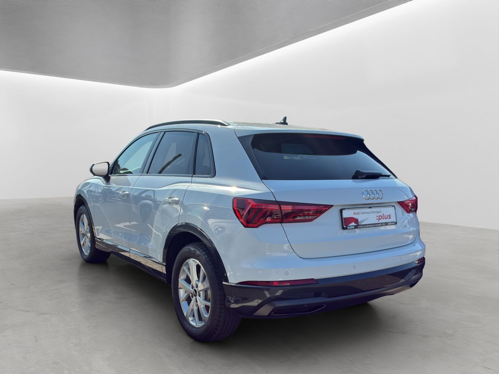 Audi - Q3_5